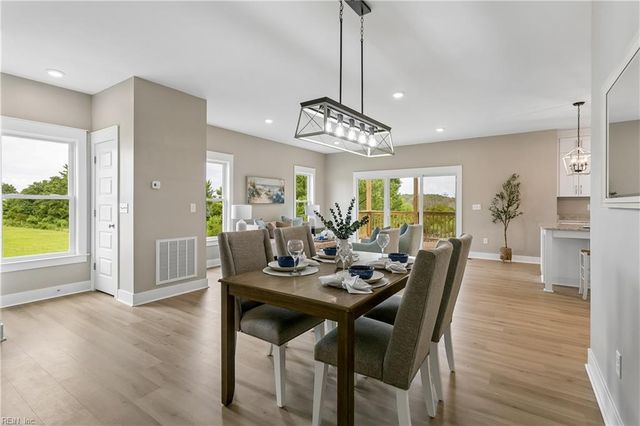 54 N Lawson RD, Poquoson, VA 23662