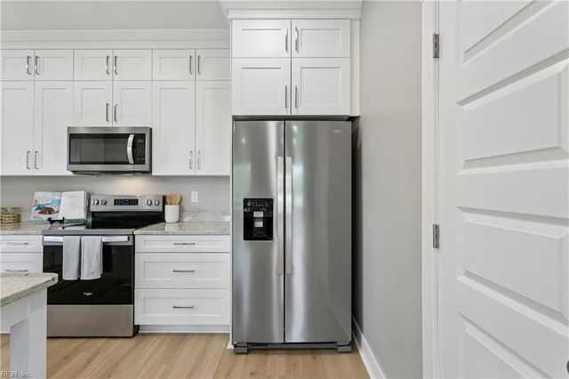 54 N Lawson RD, Poquoson, VA 23662