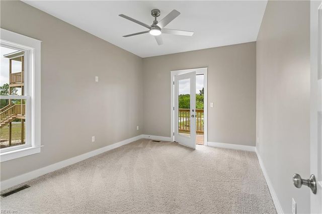54 N Lawson RD, Poquoson, VA 23662