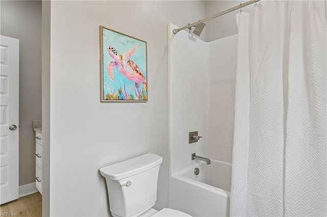 54 N Lawson RD, Poquoson, VA 23662