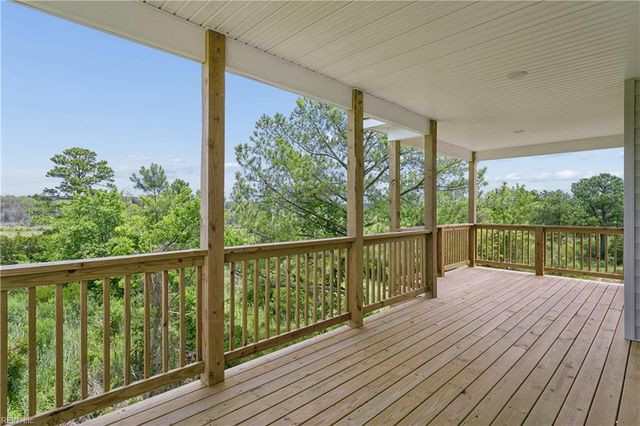 54 N Lawson RD, Poquoson, VA 23662