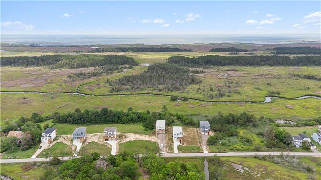 54 N Lawson RD, Poquoson, VA 23662