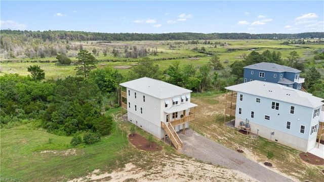 54 N Lawson RD, Poquoson, VA 23662