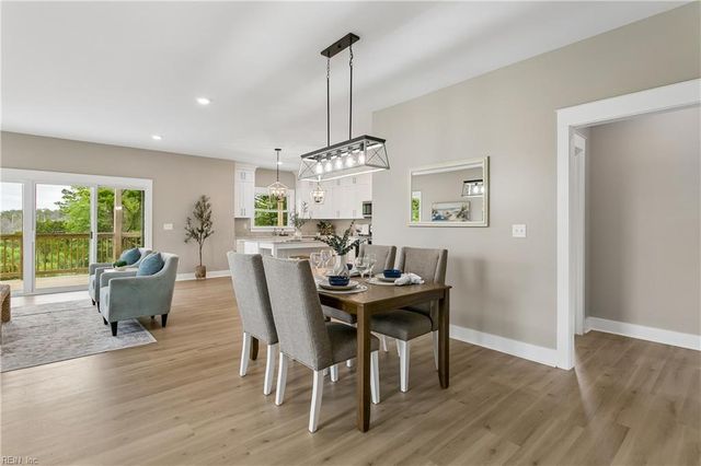 54 N Lawson RD, Poquoson, VA 23662