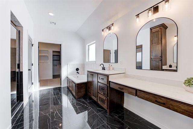 1311 Copper Ridge Circle, Piedmont, OK 73078