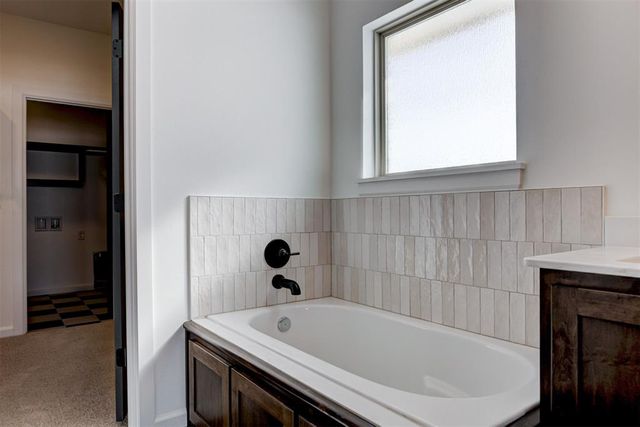 1311 Copper Ridge Circle, Piedmont, OK 73078