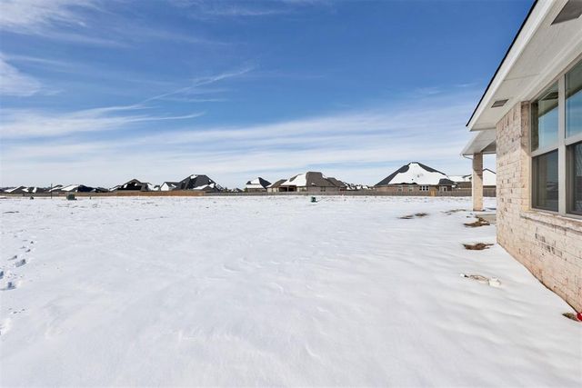 1311 Copper Ridge Circle, Piedmont, OK 73078