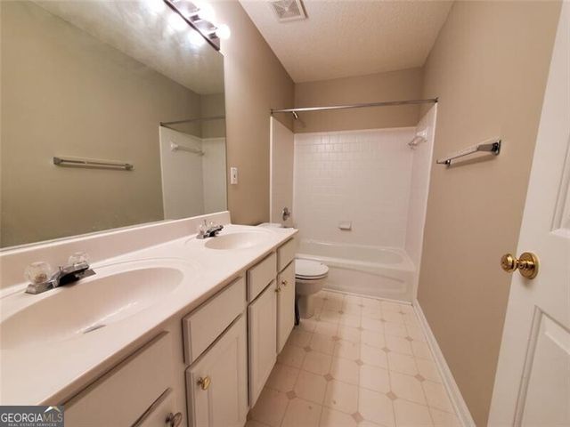 2623 DAVENHAM Lane, Duluth, GA 30096