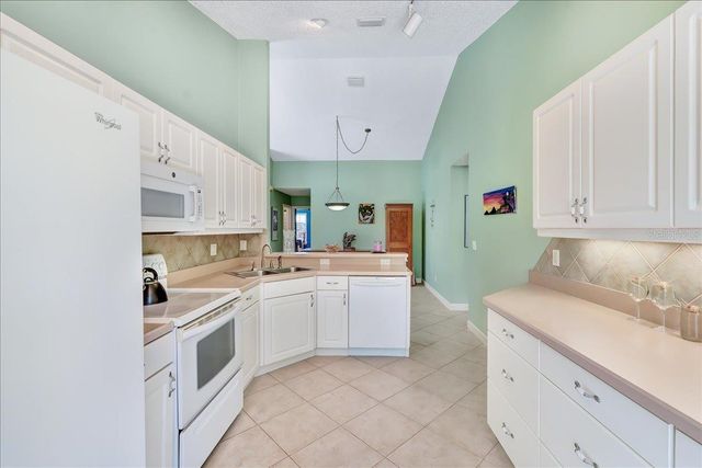 53 BRISTOL LANE, Palm Coast, FL 32137