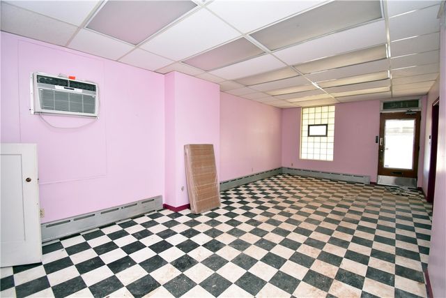 114 S McKean Street, Kittanning Boro, PA 16201