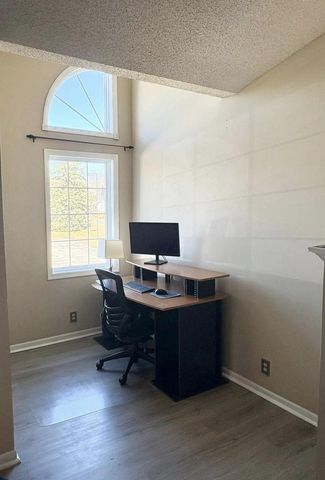 949 Quinlan DRIVE, Pewaukee, WI 53072