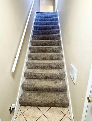 949 Quinlan DRIVE, Pewaukee, WI 53072