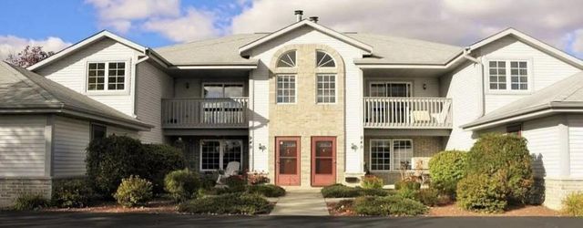 949 Quinlan DRIVE, Pewaukee, WI 53072