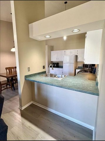 949 Quinlan DRIVE, Pewaukee, WI 53072