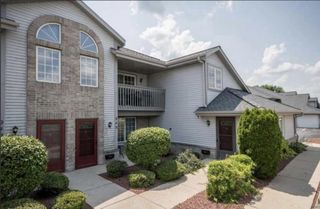 949 Quinlan DRIVE, Pewaukee, WI 53072