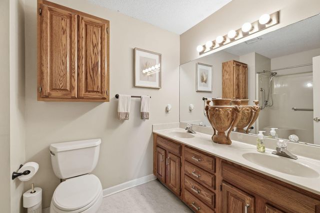2411 Charleston Square, Chattanooga, TN 37421