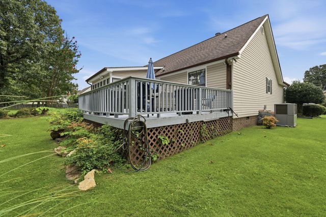 2411 Charleston Square, Chattanooga, TN 37421