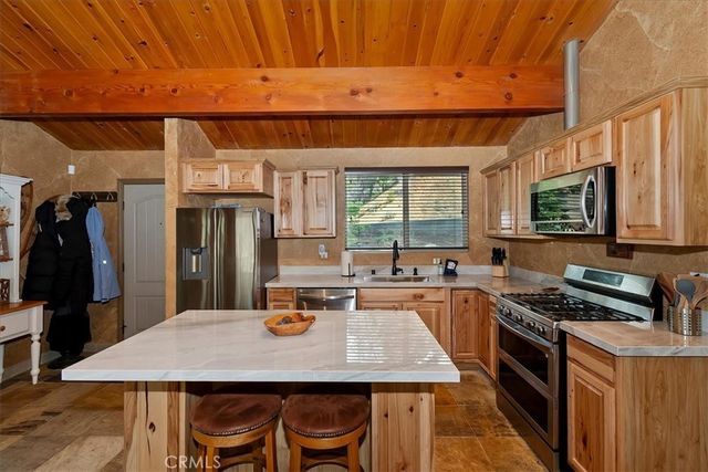 43335 Bow Canyon, Big Bear Lake, CA 92315