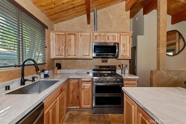 43335 Bow Canyon, Big Bear Lake, CA 92315