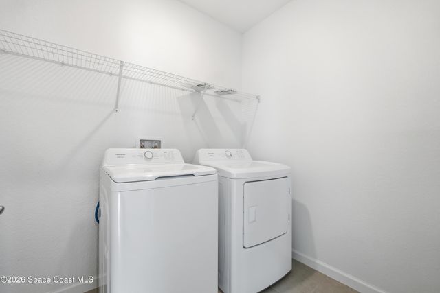 1652 Ellsworth Circle SW, Palm Bay, FL 32908