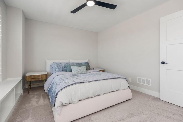 1713 SW Arbormill Terrace, Lee's Summit, MO 64082