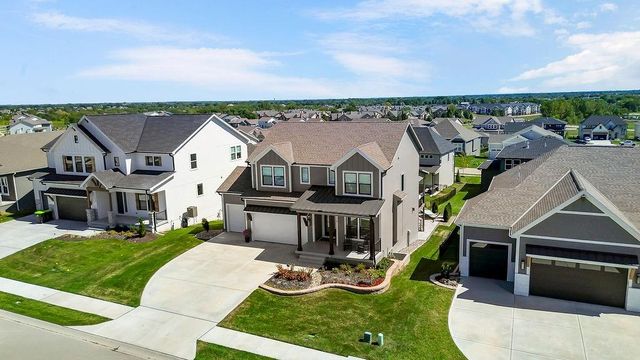 1713 SW Arbormill Terrace, Lee's Summit, MO 64082