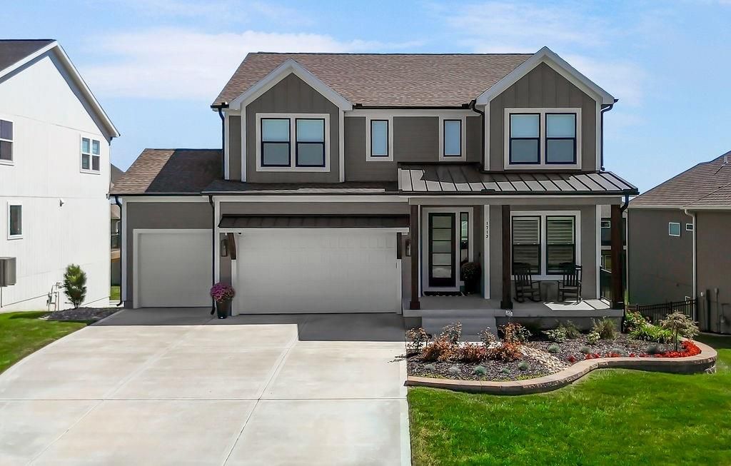 1713 SW Arbormill Terrace, Lee's Summit, MO 64082