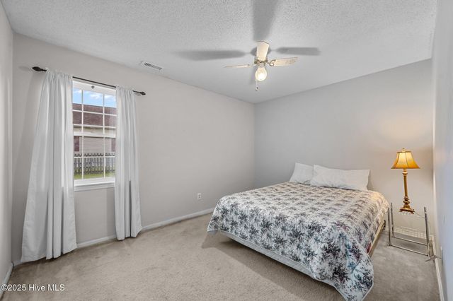 220 Pollard Drive, Jacksonville, NC 28540