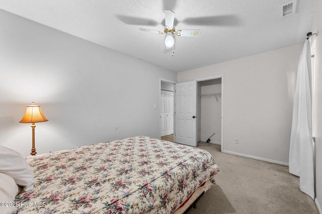 220 Pollard Drive, Jacksonville, NC 28540