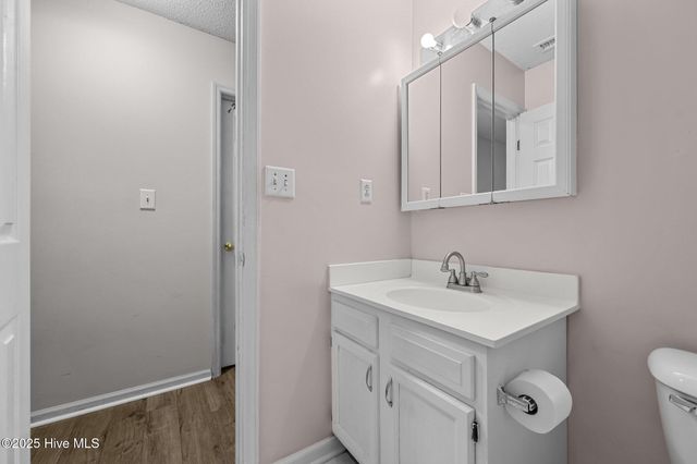 220 Pollard Drive, Jacksonville, NC 28540