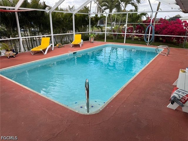 1437 SE 21st LN, Cape Coral, FL 33990