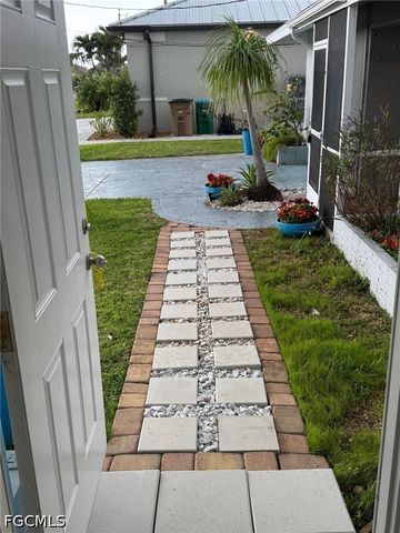 1437 SE 21st LN, Cape Coral, FL 33990