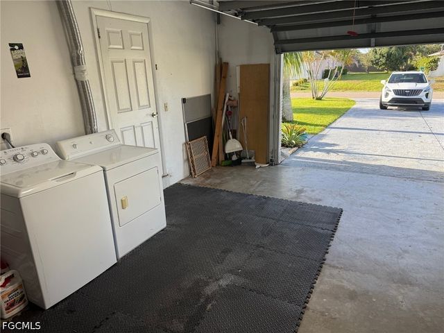 1437 SE 21st LN, Cape Coral, FL 33990