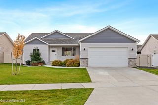 6686 W HARMONY ST, Rathdrum, ID 83858