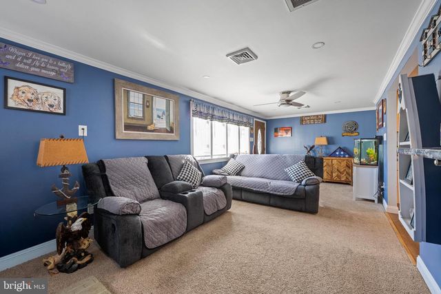 300 ELDREDGE AVE, Cape May, NJ 08204