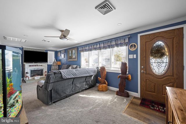 300 ELDREDGE AVE, Cape May, NJ 08204