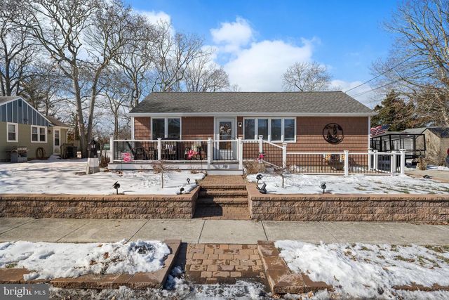 300 ELDREDGE AVE, Cape May, NJ 08204