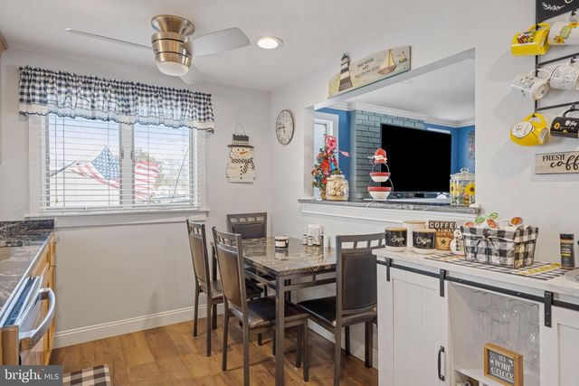 300 ELDREDGE AVE, Cape May, NJ 08204