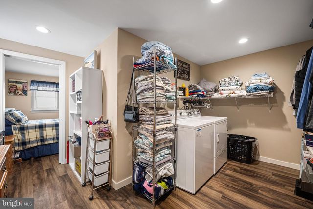 300 ELDREDGE AVE, Cape May, NJ 08204