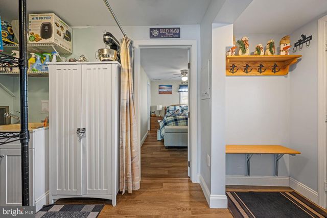 300 ELDREDGE AVE, Cape May, NJ 08204