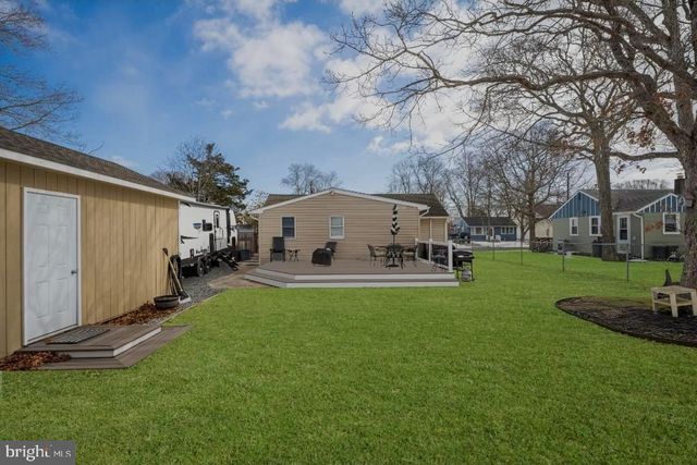 300 ELDREDGE AVE, Cape May, NJ 08204