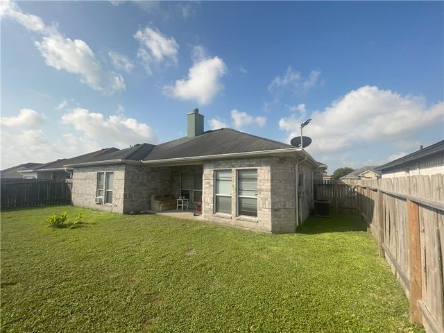 6910 Windy Cove, Corpus Christi, TX 78414