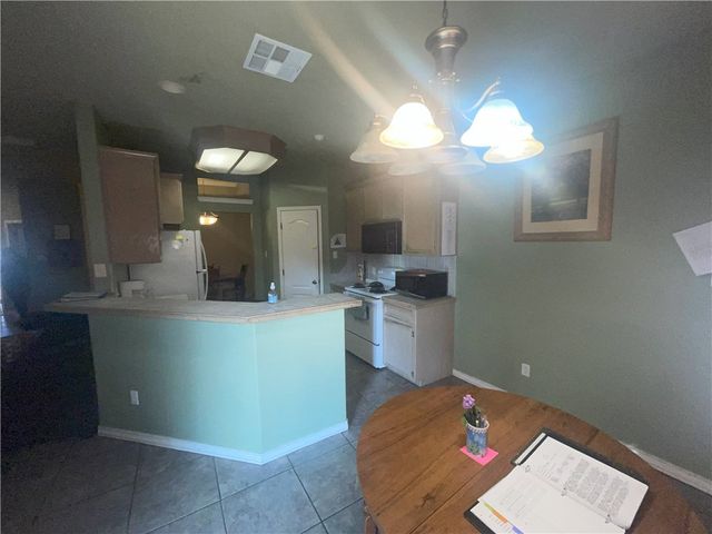 6910 Windy Cove, Corpus Christi, TX 78414