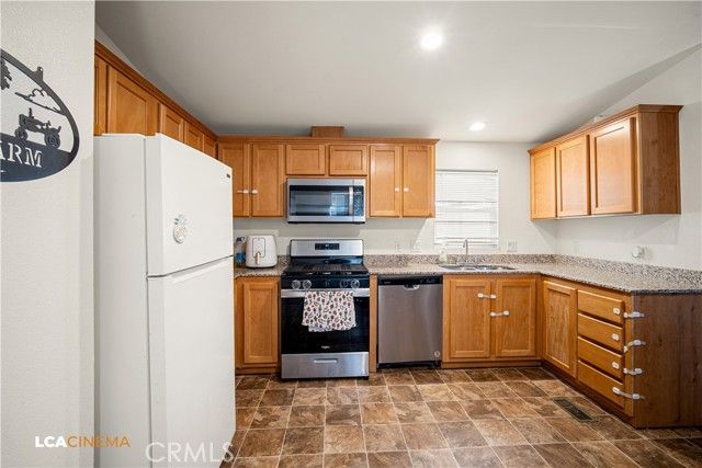 348 Petrol Rd #366, Bakersfield, CA 93308