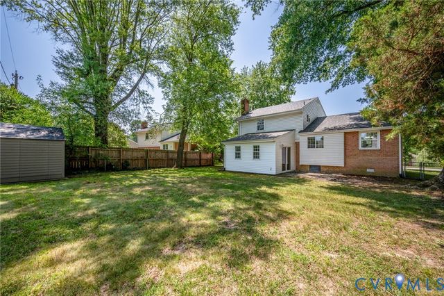 8100 Langley Dr, Glen Allen, VA 23060