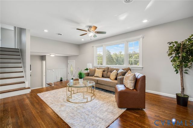 8100 Langley Dr, Glen Allen, VA 23060