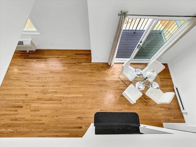 115 Water St 14, Beverly, MA 01915