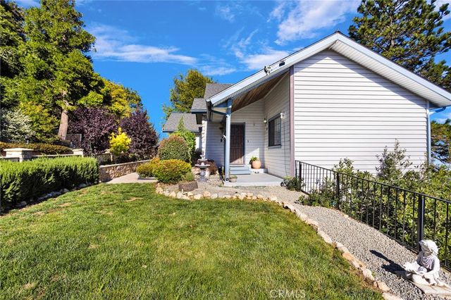 23243 Sunrise Way, Crestline, CA 92325