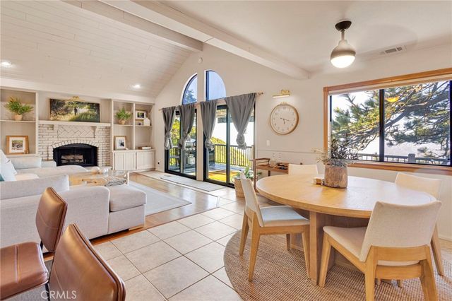 23243 Sunrise Way, Crestline, CA 92325
