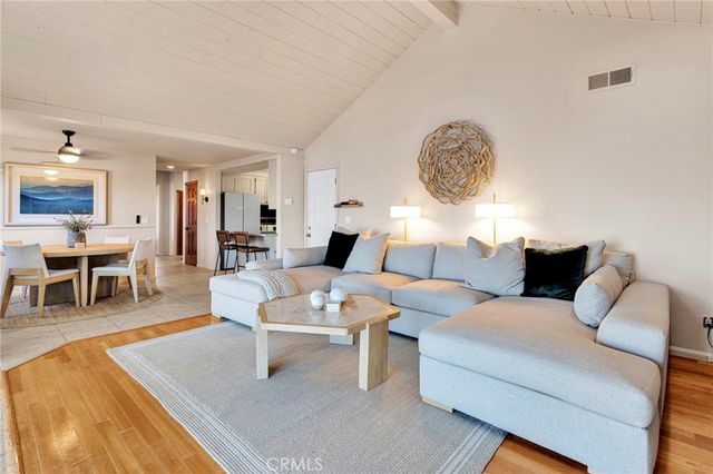 23243 Sunrise Way, Crestline, CA 92325